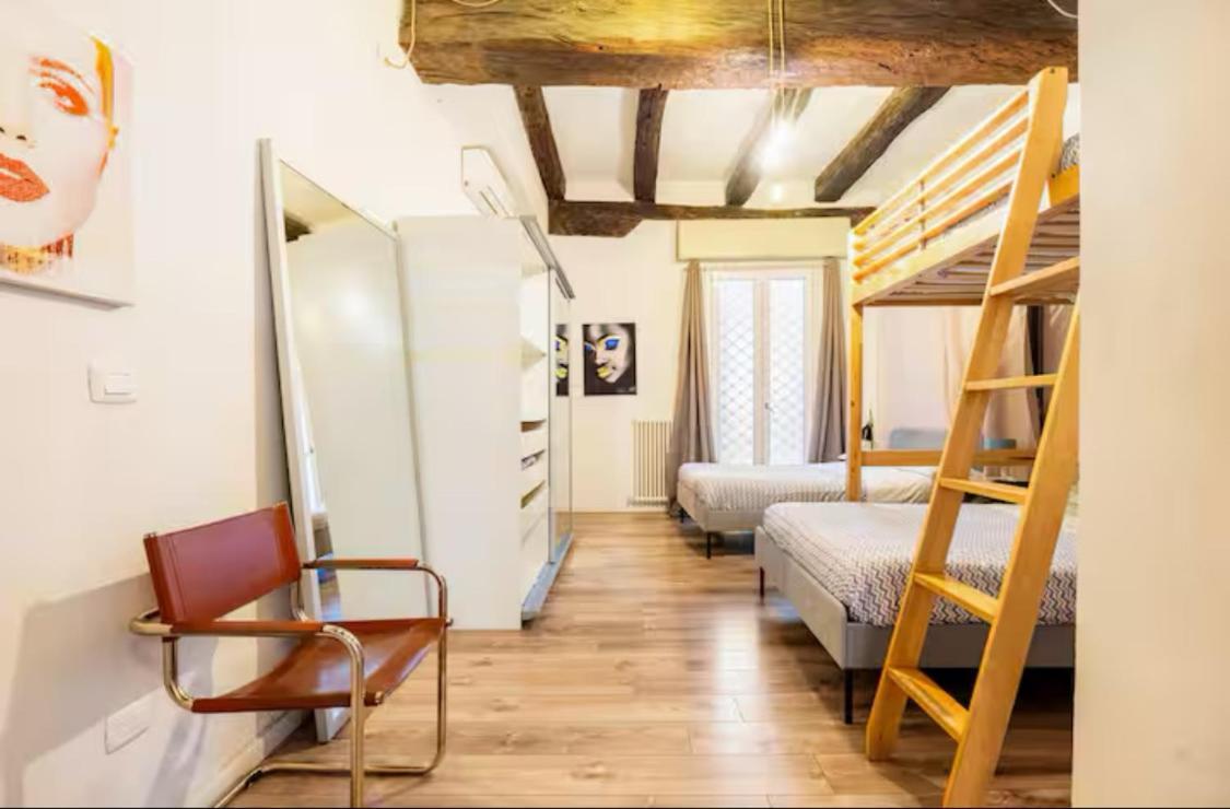 Appartamento Downtown Loft Bologna Esterno foto